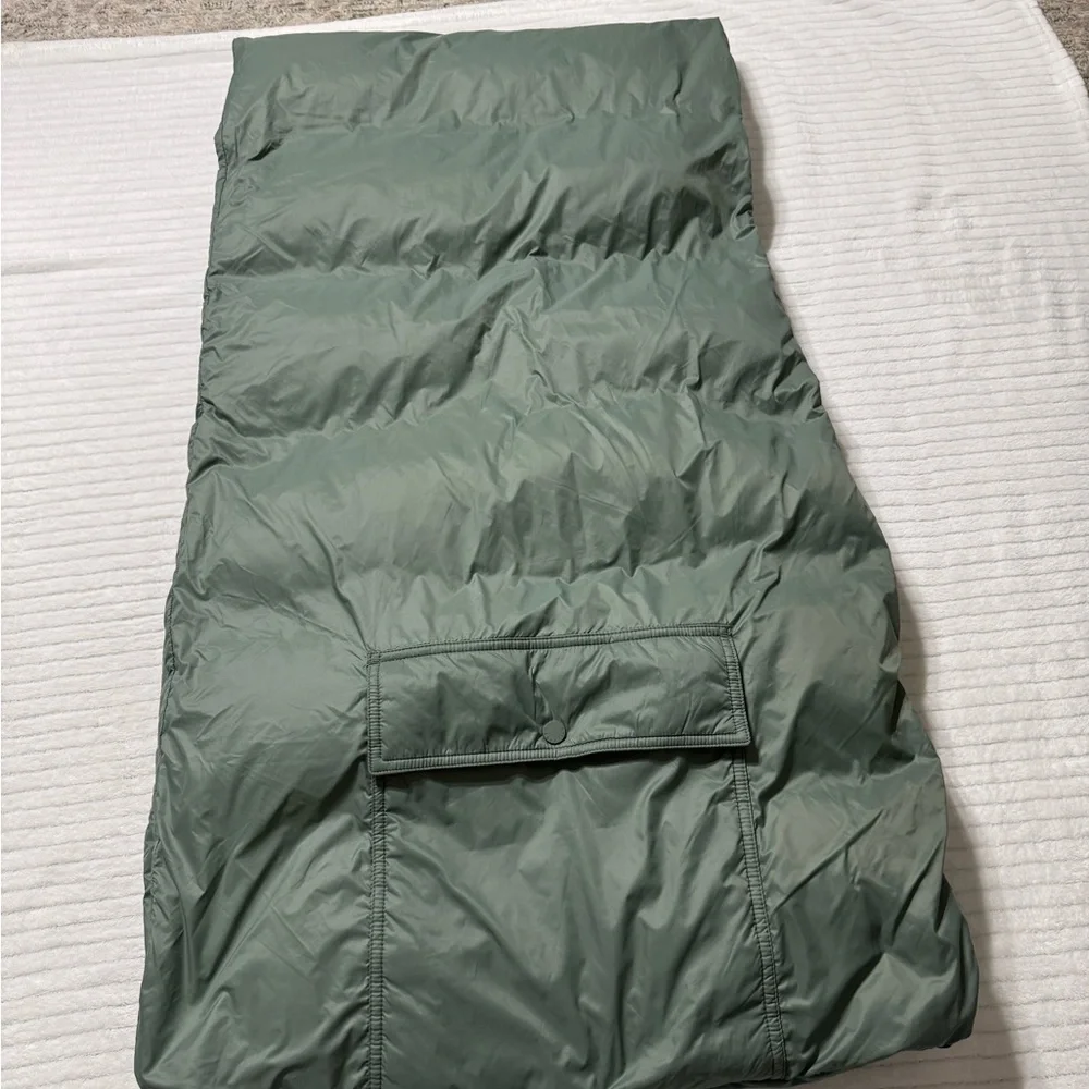 Fabletics Sage Green Puffer Coat - Picture 8 of 8
